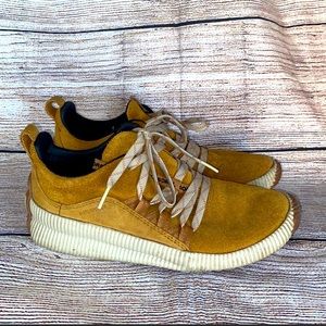Sorel, tan lace up suede waterproof shoes. Size 6.5